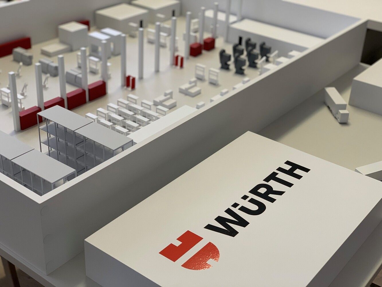 tatisches Modell für die Firma Würth